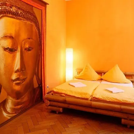 Avalon Themen/- Nichtraucherhotel فندق