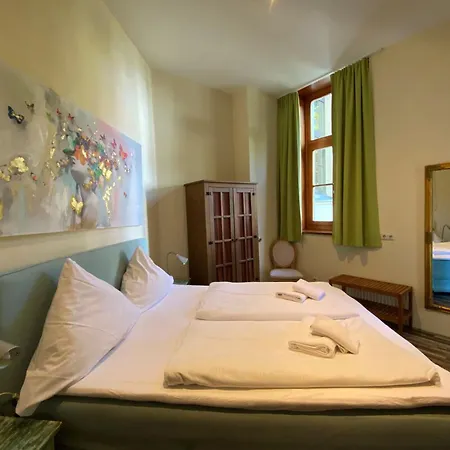 فندق Avalon Themen/- Nichtraucherhotel 3*