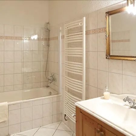 Avalon Themen/- Nichtraucherhotel فندق 3*