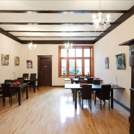 Hotel Avalon Themen/- Nichtraucherhotel Hanóver