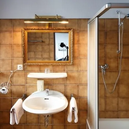 Hotel Avalon Themen/- Nichtraucherhotel 3*