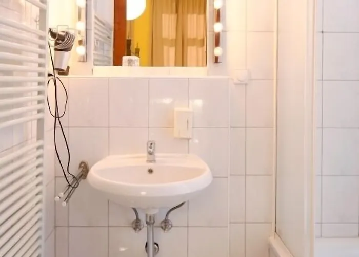 Avalon Themen/- Nichtraucherhotel 3*