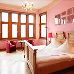 Avalon Themen/- Nichtraucherhotel Отель 3*