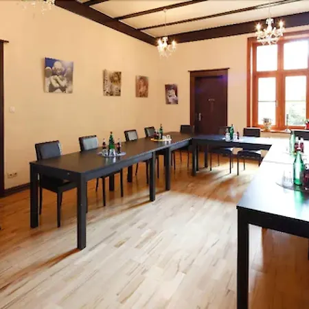 Hotel Avalon Themen/- Nichtraucherhotel 3*